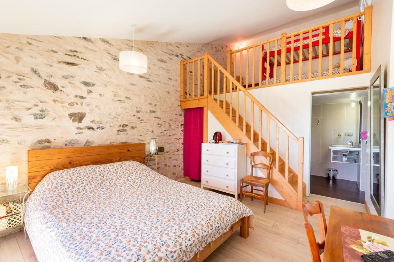 Bed and Breakfast La Chevrerie Vairé Exterior foto